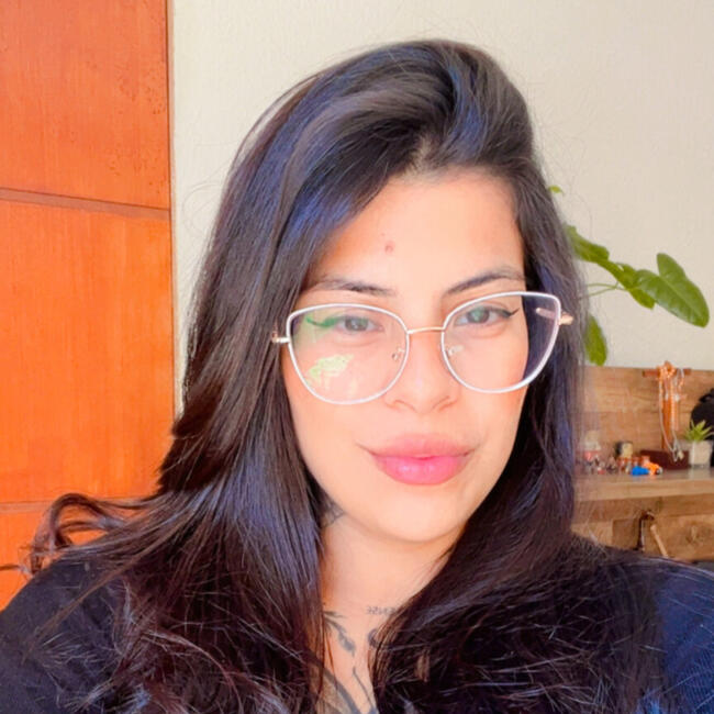 Emprego de babá em Campo Grande: Ingrid