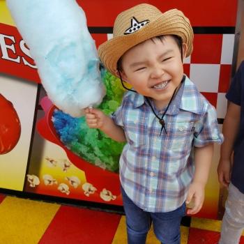 Babysitting job in Calgary: babysitting job Happy