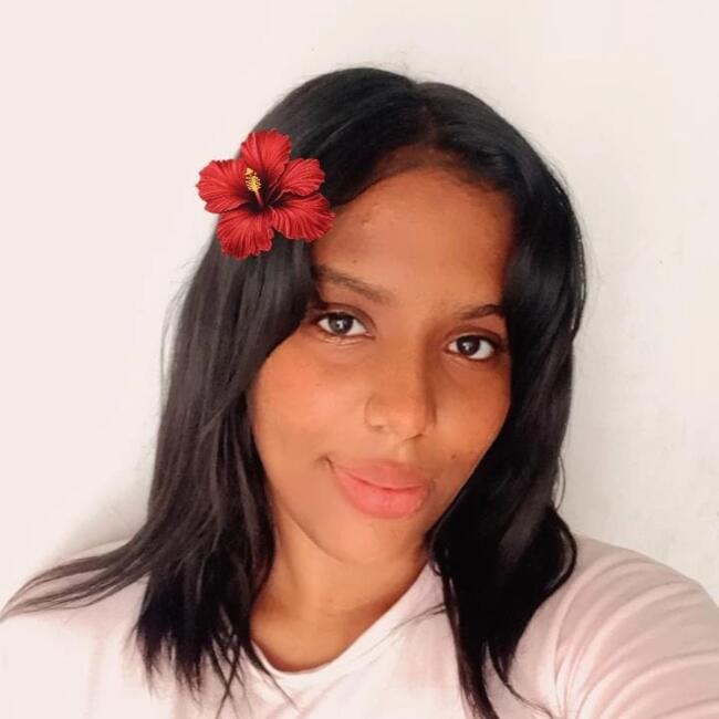 Babysitter in Santa Marta: Jhinni