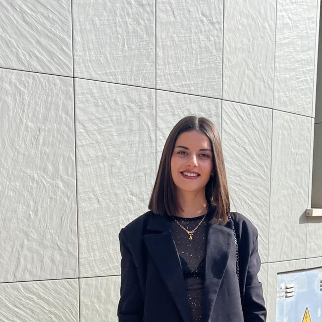 Babysitter in Dublin: AINHOA