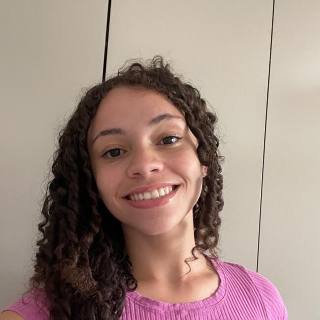 Babá em Curitiba: Ana