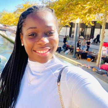 Baby-sitter in Figueira da Foz: Eugénia Munhiça