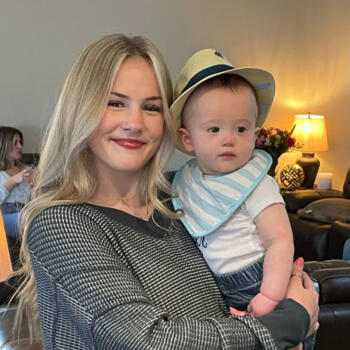 Babysitter in Calgary: Bri