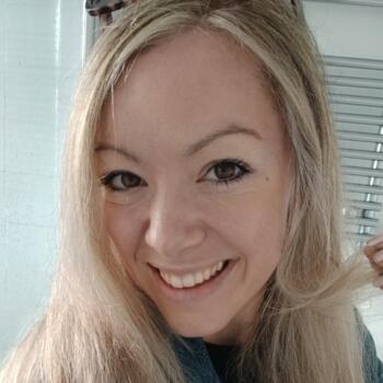 Babysitter in Leicester: Naomi