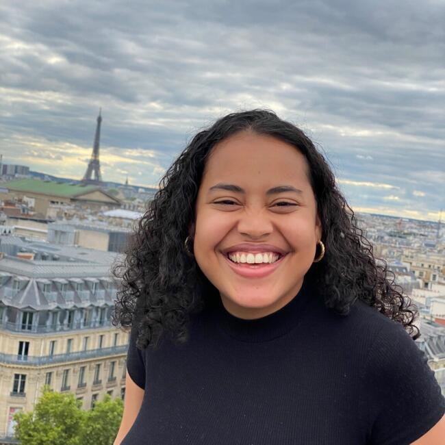 Babysitter in Bordeaux: Magay