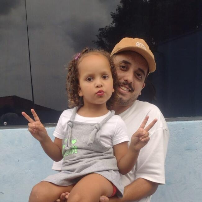 Babysitting job in Caieiras: Adriano
