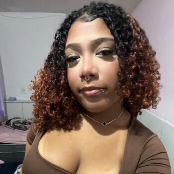 Babysitter in Juiz de Fora: Brenda