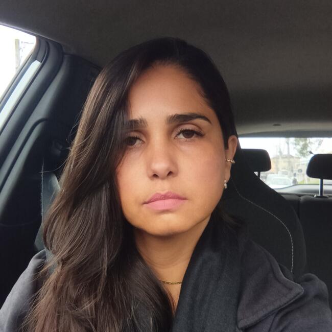 Babysitter in Piraquara: Cristiane