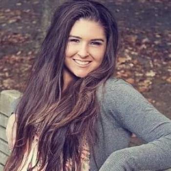 Wanganui的保母: Sarah