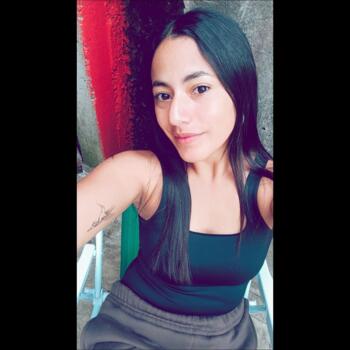 Babysitter in Almirante Brown: Elizabeth