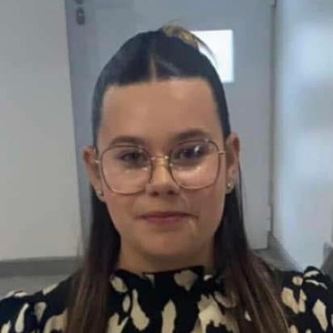 Babysitter in Avesnes-les-Aubert: Oceane