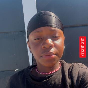 Babysitter in Cape Town: Liphello