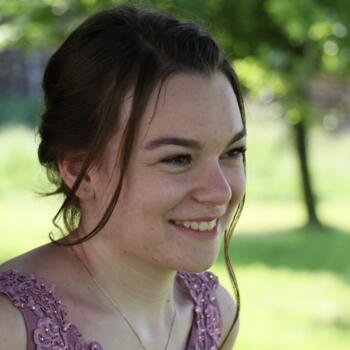 Babysitter Niederhelfenschwil: Jasmine