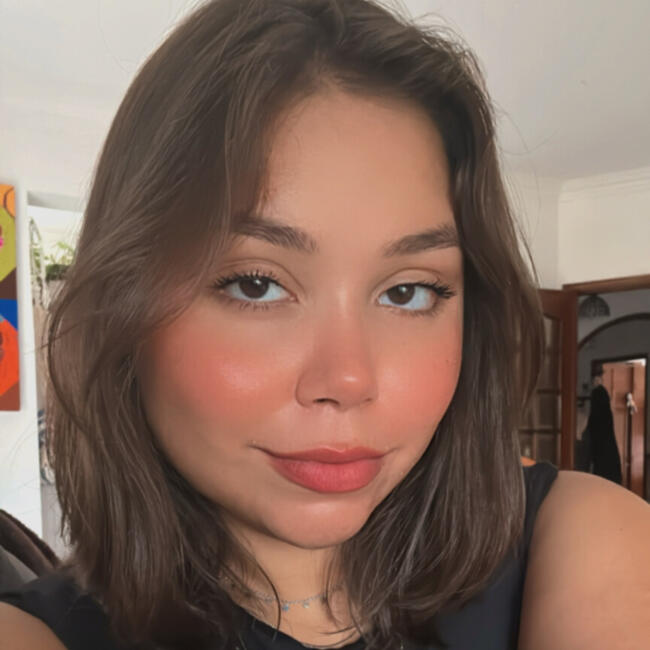 Babysitter in Sintra: Gabriela