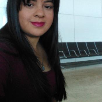 Babysitter Faro: Norida Andrea Carrera