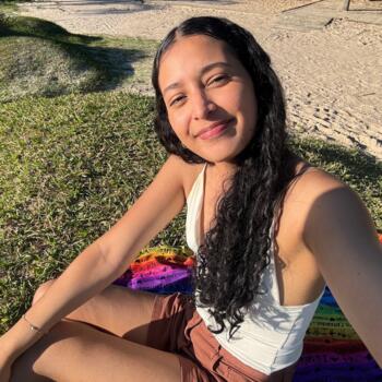 Babá em São José (São José): Isabela