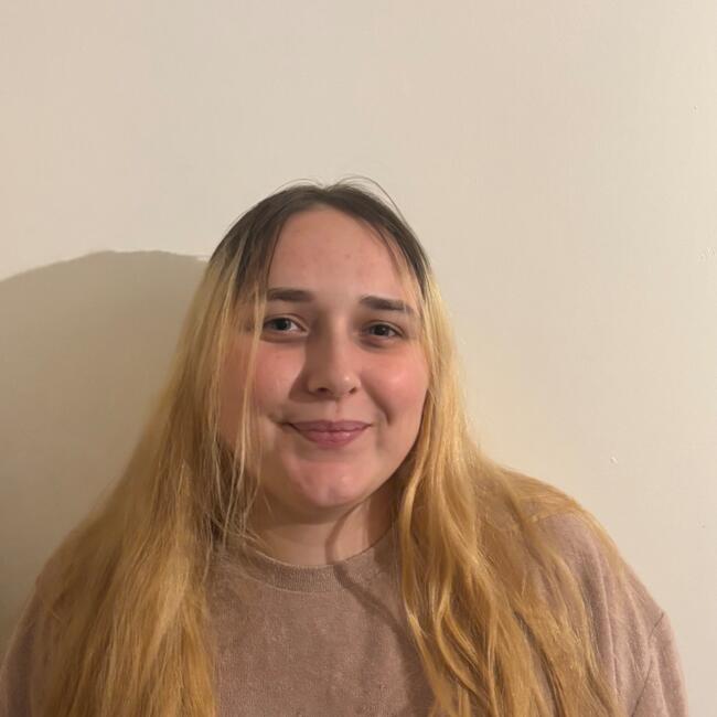 Babysitter in Basildon: Libby