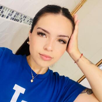 Babysitter in Paine: Pia