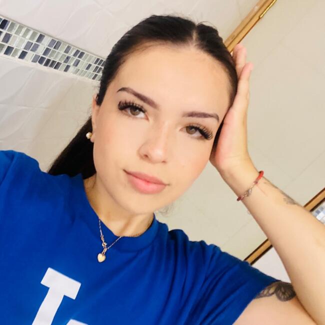 Babysitter in Paine: Pia