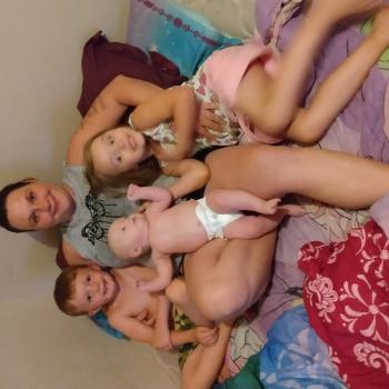 Babysitting job in Kennedale: babysitting job Ashley