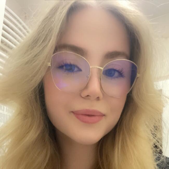 Babysitter in Poznan: Weronika