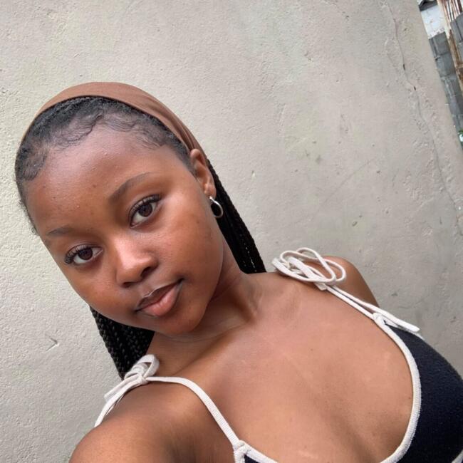 Babysitter in Noordhoek (Western Cape): Akhuya