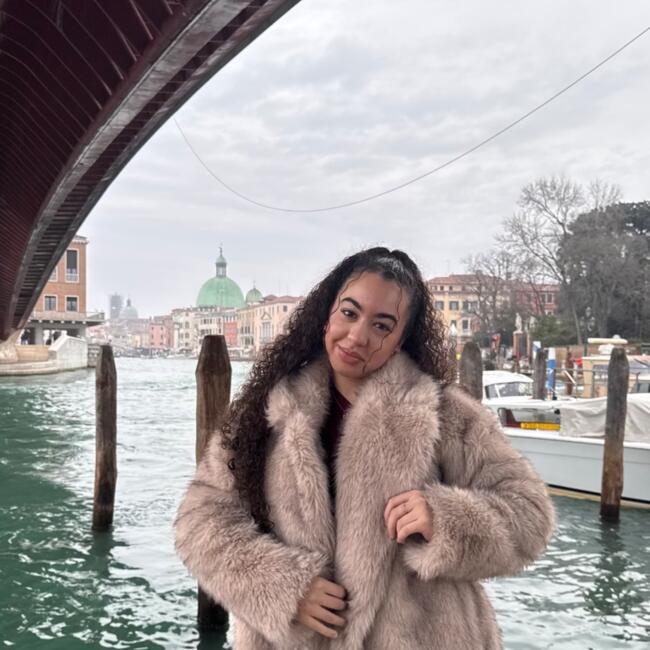 Babysitter in Sant Joan d'Alacant: Fatima