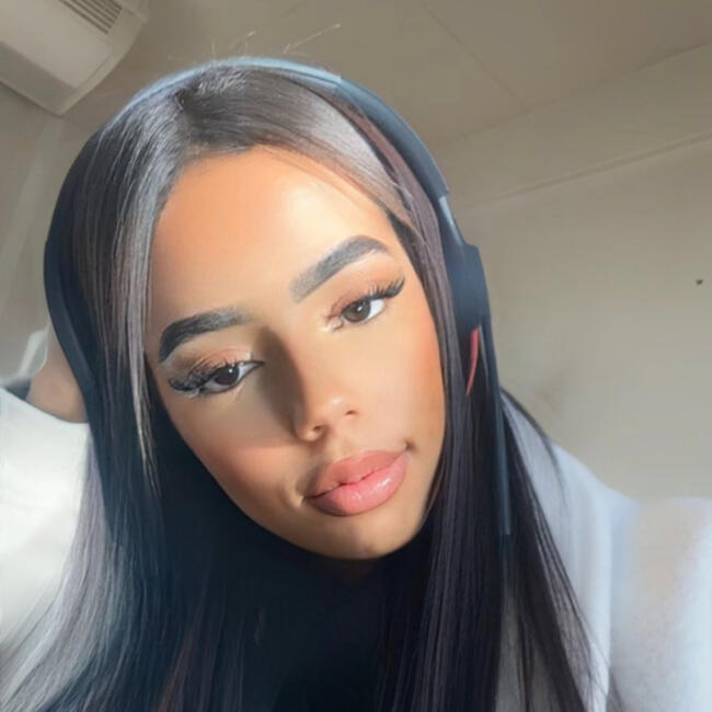 Babysitter in Toulouse: Kamilia