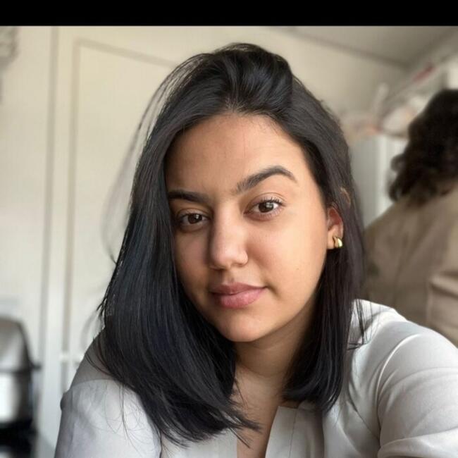 Babysitter in Goiânia: Geovanna