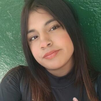 Babysitter in Quito: Nathaly