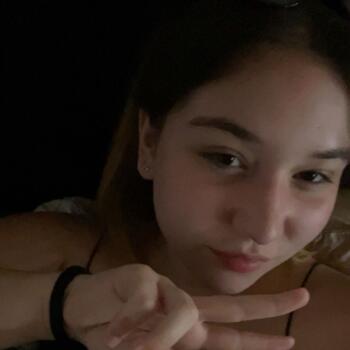 Babysitter Crisenoy: Vaëna