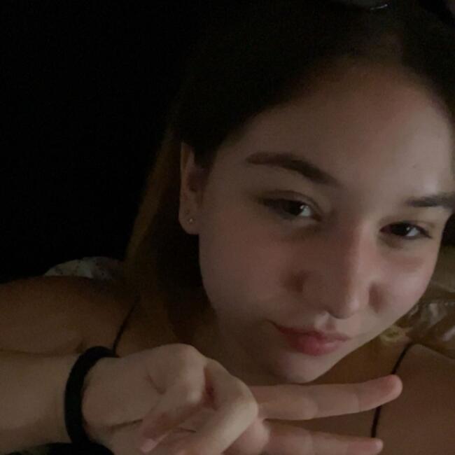 Babysitter in Crisenoy: Vaëna