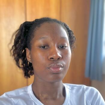 Babysitter Port Elizabeth: Mmatebogo