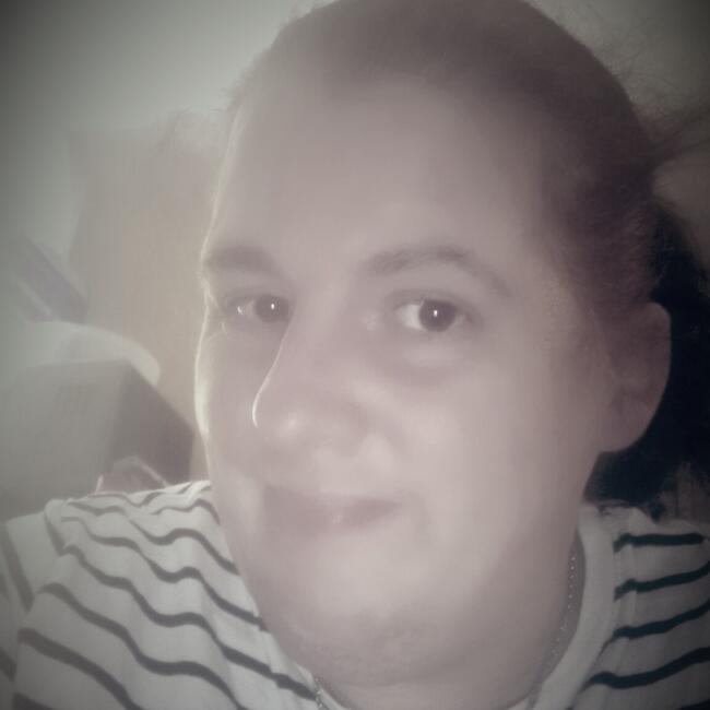 Babysitting job in Brive-la-Gaillarde: Sandra