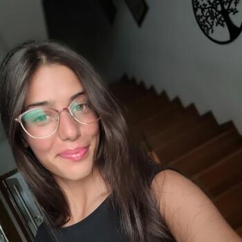 Babysitter in Lisbon: Maria