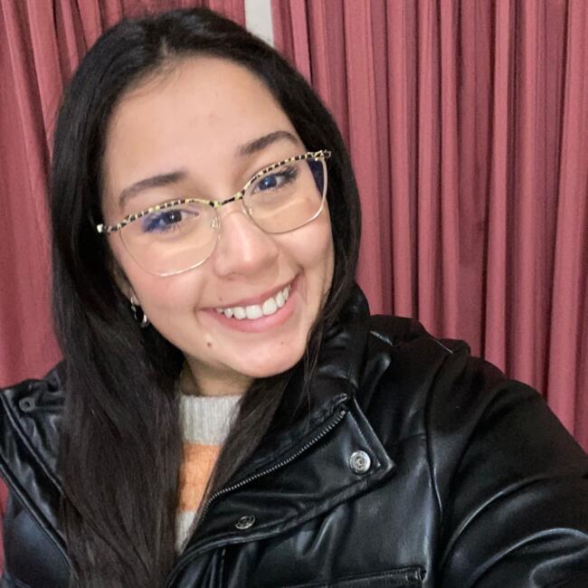 Babysitter in Osorno: Valentina