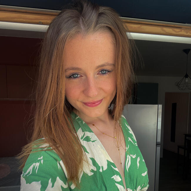 Babysitter in Villeneuve-Saint-Germain: Meline