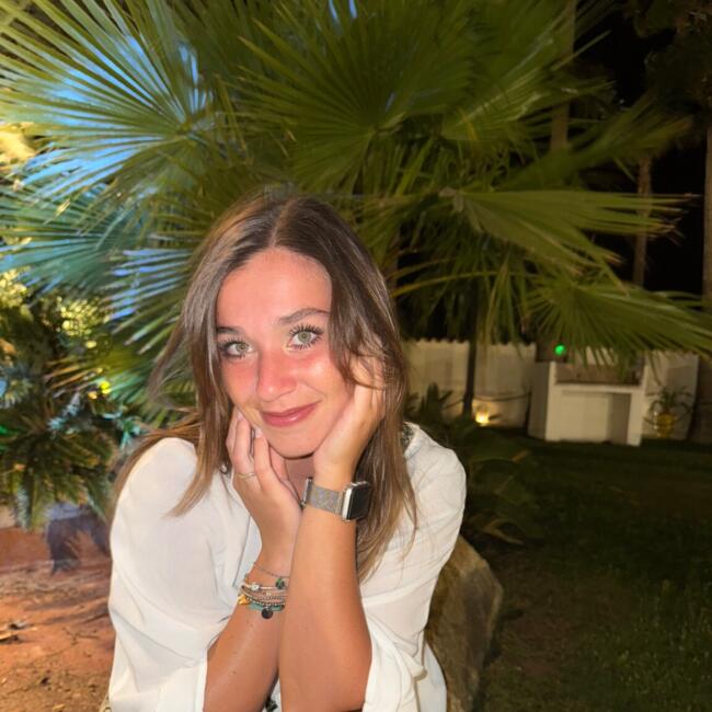 Babysitter in Cagliari: Valentina