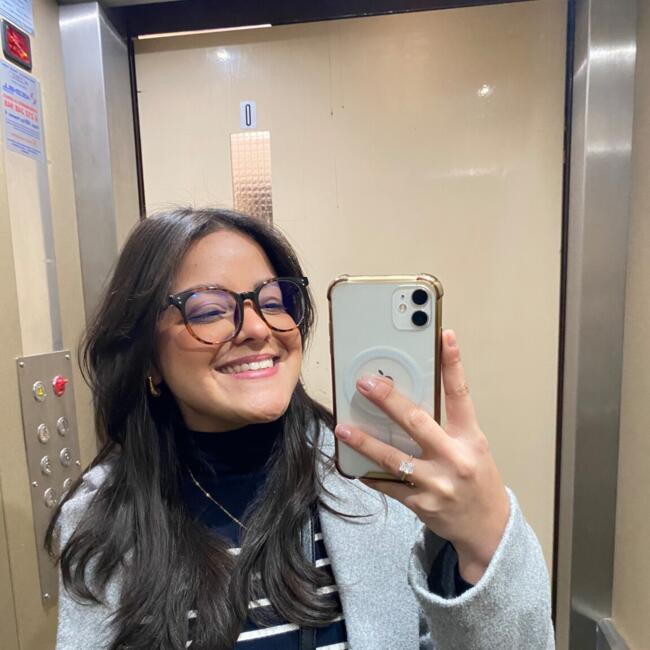 Babysitter in Setúbal: Rayane