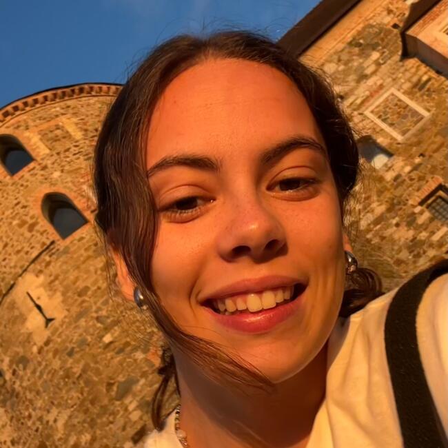 Babysitter in Fuengirola: Esther