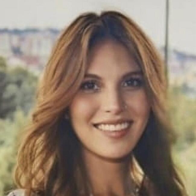 Niñera en Quito: Allison