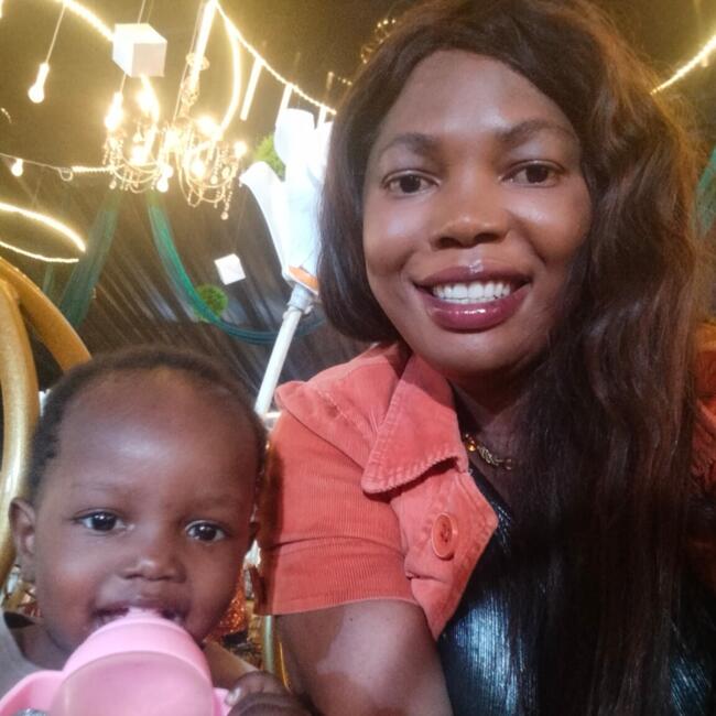 Babysitter in Birmingham: BETTY