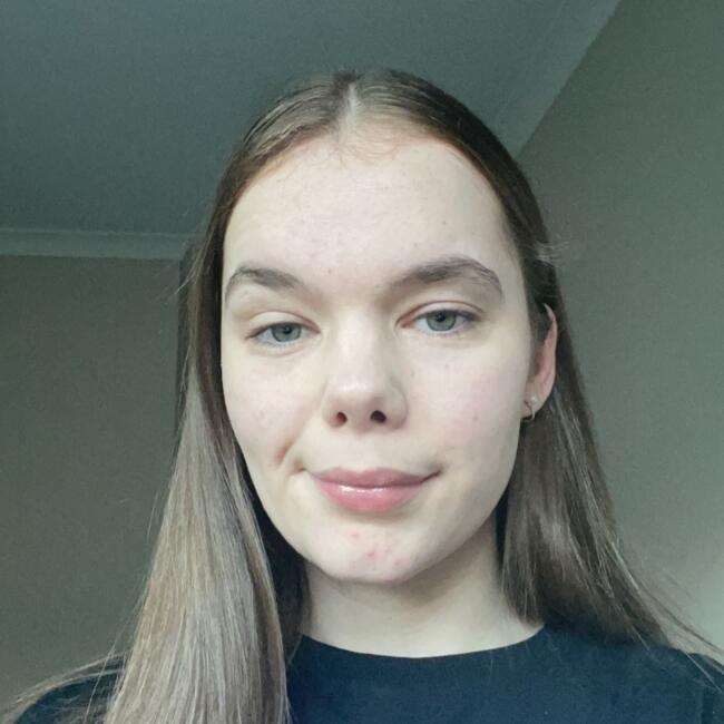Baby-sitter in Geelong: Hannah