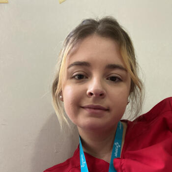 Babysitter in Angol: Valentina