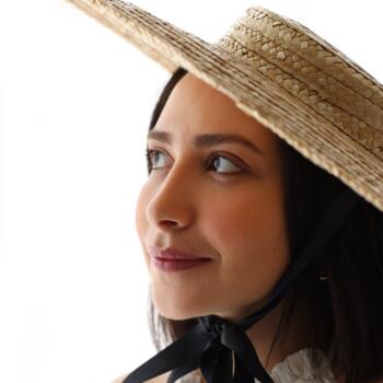 İstanbul bölgesinde bebek bakıcılığı işi: Bebek bakıcısı iş ilanı Suna