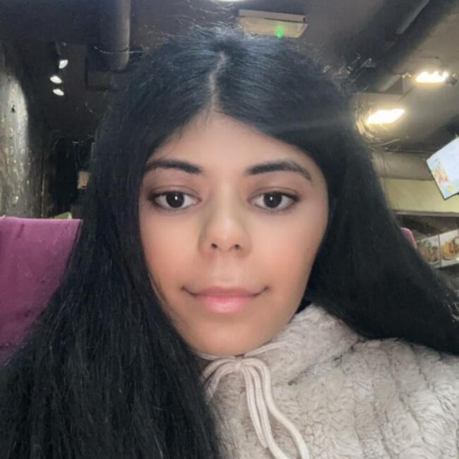 Babysitter in Barnet: Alisha