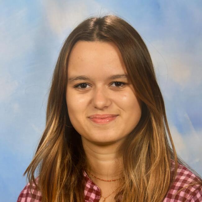 Babysitter in Vitry-sur-Seine: Eglantine