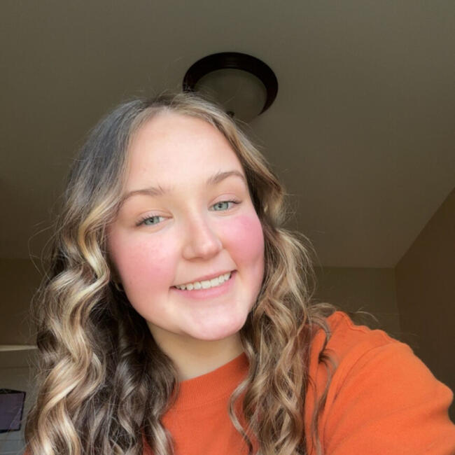 Babysitter in Strasburg (Illinois): Marisa