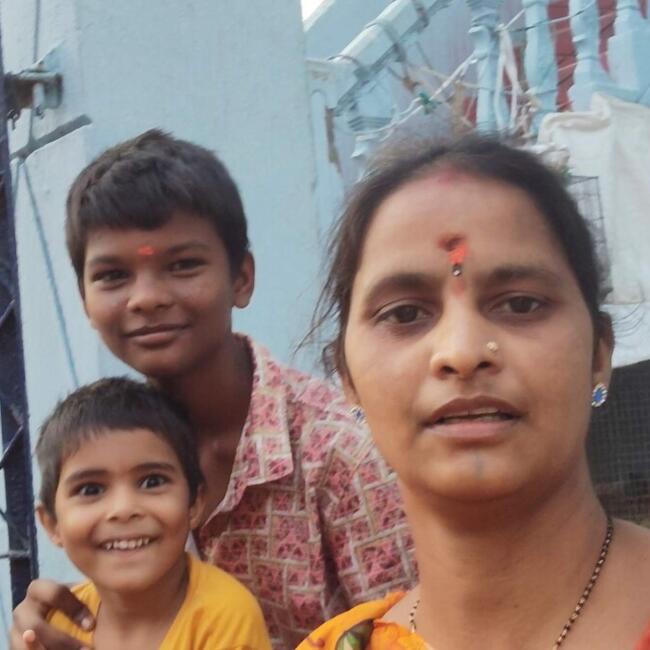 Babysitter in Secunderabad: Magi