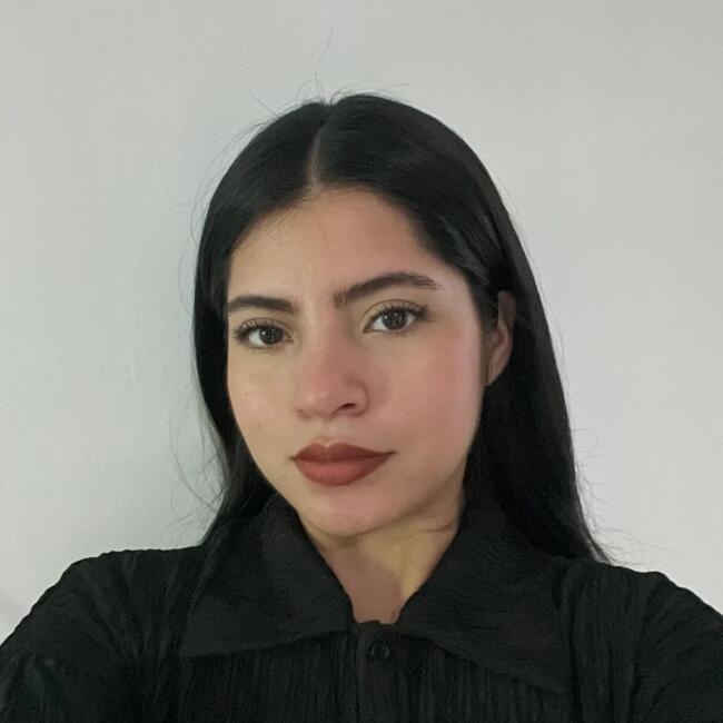 Babysitter in Mazatlán: Miriam Abigail